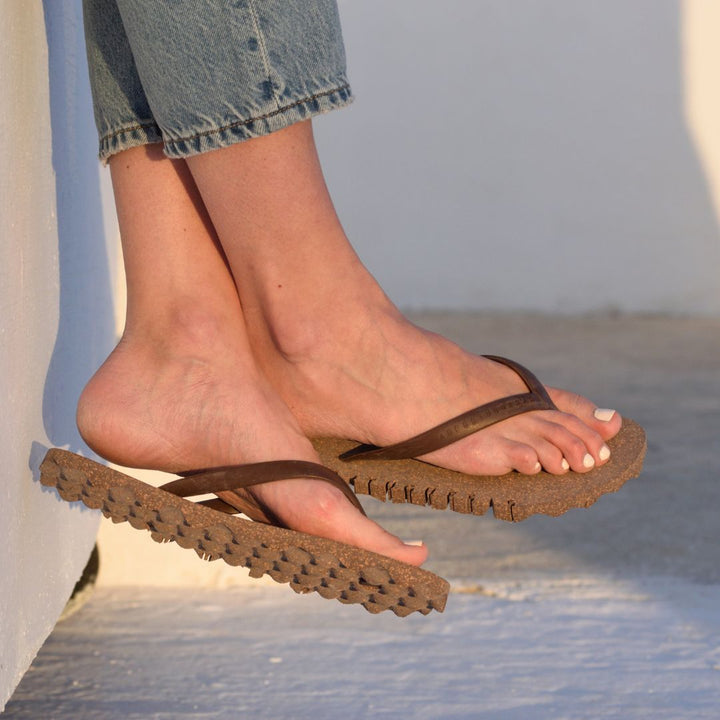 Asportuguesas Bumpy Brown and Brown Strap